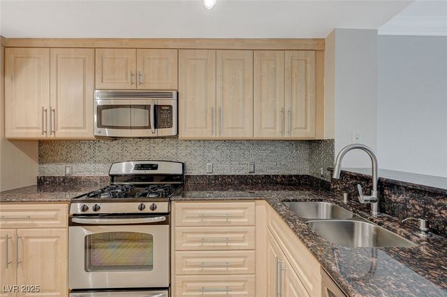 210 East Flamingo Road 105, Las Vegas, NV 89169