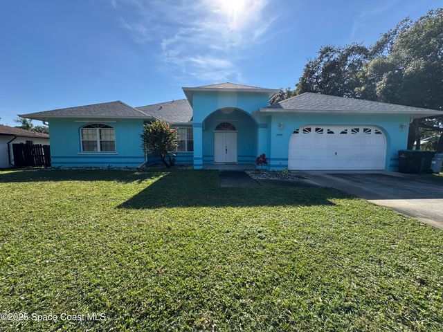1522 Breese Street NE, Palm Bay, FL 32905