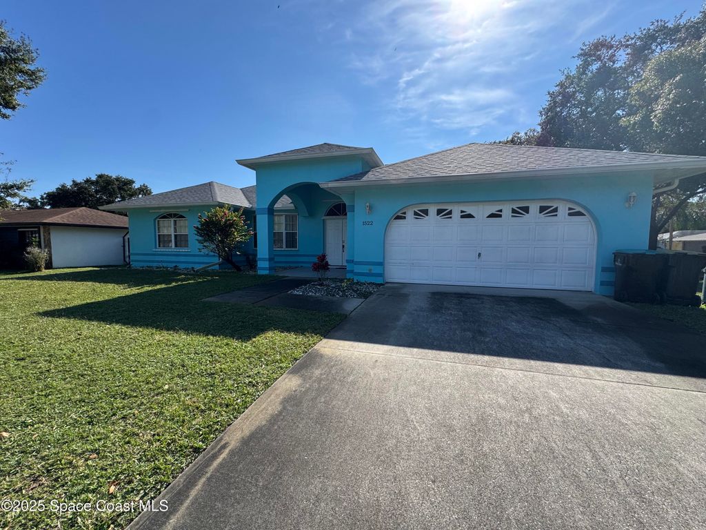 1522 Breese Street NE, Palm Bay, FL 32905