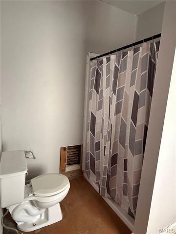 427 N 7th Street, Hannibal, MO 63401