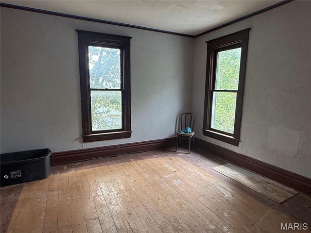 427 N 7th Street, Hannibal, MO 63401