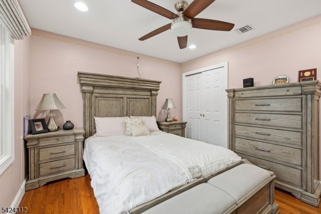 32 Seminole Ave, Rockaway Twp., NJ 07866