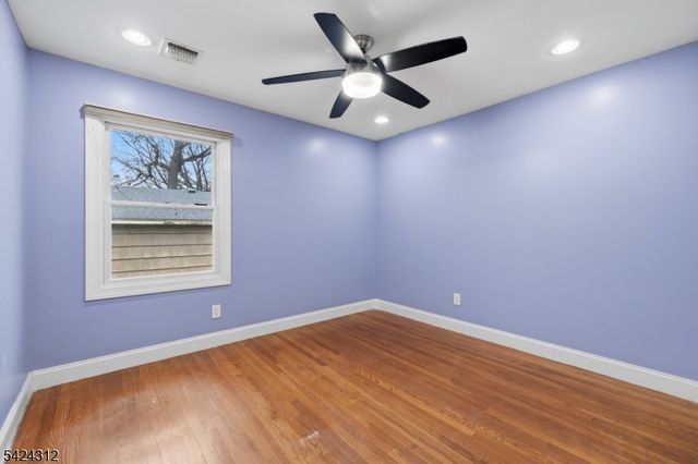 32 Seminole Ave, Rockaway Twp., NJ 07866