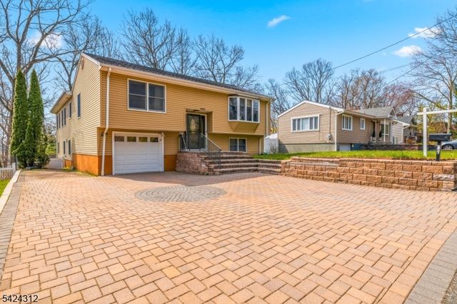 32 Seminole Ave, Rockaway Twp., NJ 07866