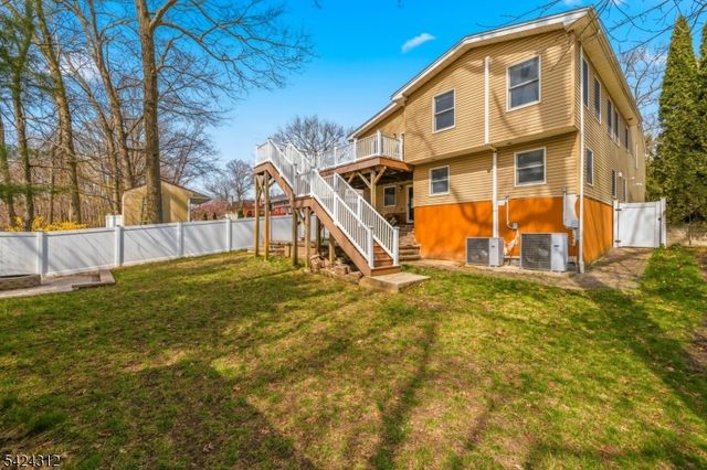 32 Seminole Ave, Rockaway Twp., NJ 07866