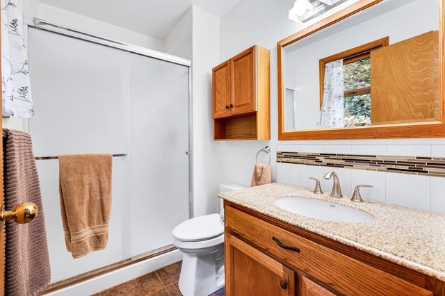 14517 N Chronicle St, Mead, WA 99021