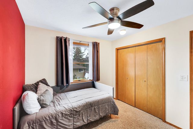 14517 N Chronicle St, Mead, WA 99021