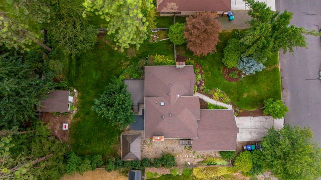 14517 N Chronicle St, Mead, WA 99021