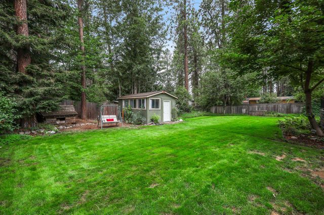 14517 N Chronicle St, Mead, WA 99021