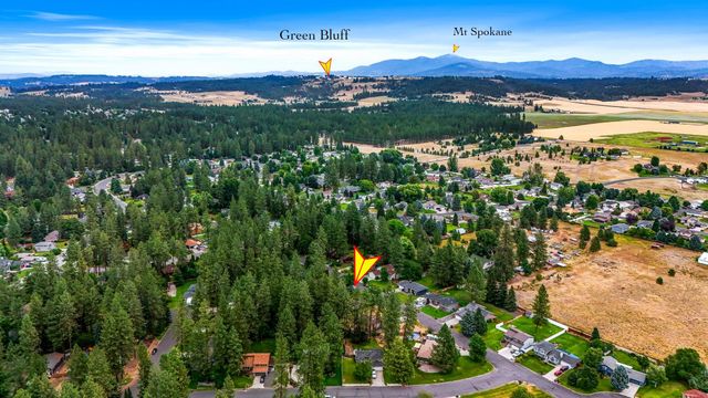 14517 N Chronicle St, Mead, WA 99021