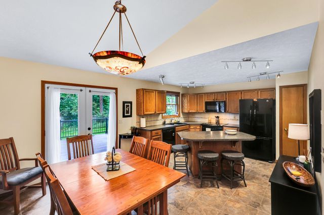 14517 N Chronicle St, Mead, WA 99021