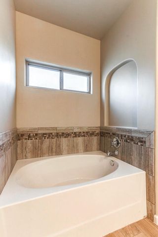6052 TIN HILL Street, Santa Teresa, NM 88008