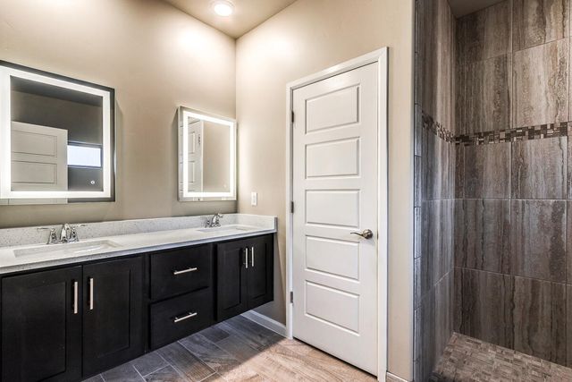 6052 TIN HILL Street, Santa Teresa, NM 88008