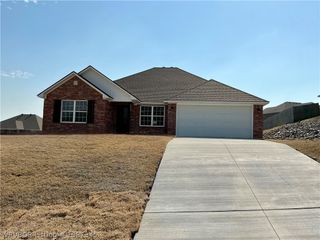 2028 Wisteria Lane, Van Buren, AR 72956