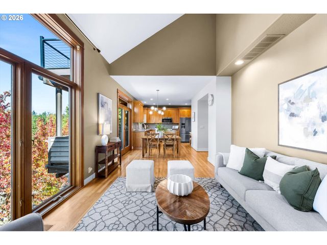 1943 Nw MILLCREST Pl, Portland, OR 97229