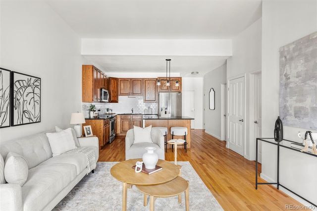 1950 N Logan Street 1013, Denver, CO 80203