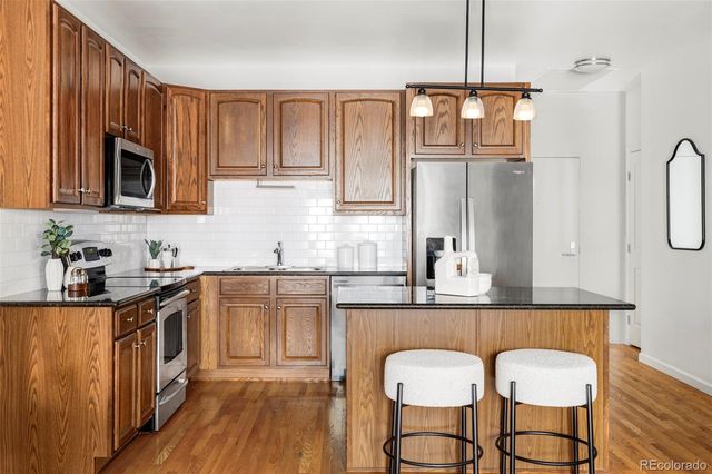 1950 N Logan Street 1013, Denver, CO 80203