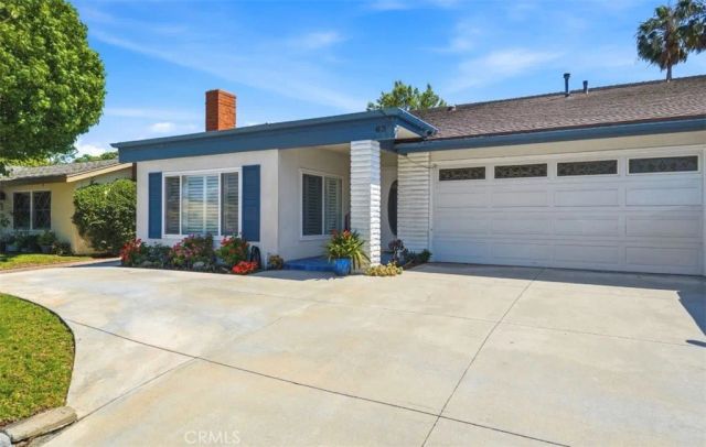 635 Plumer, Costa Mesa, CA 92627