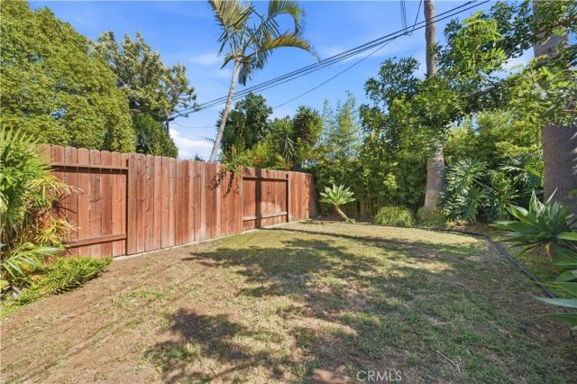 635 Plumer, Costa Mesa, CA 92627