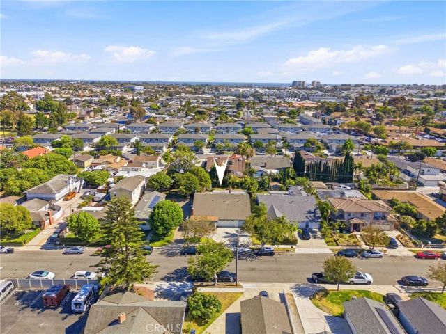 635 Plumer, Costa Mesa, CA 92627