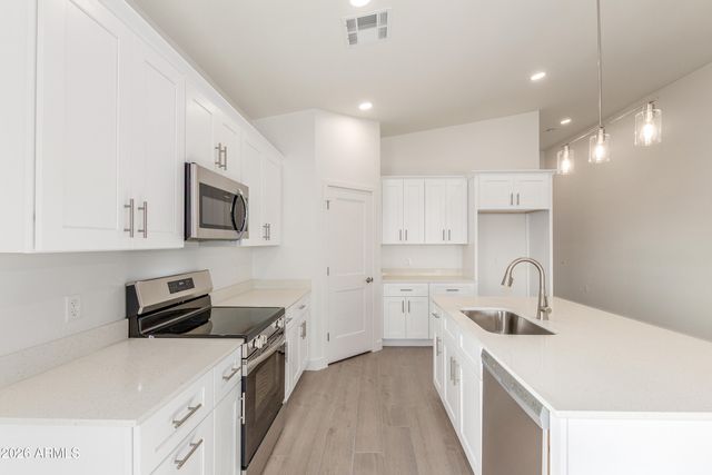 6043 N JESSIE Road, Casa Grande, AZ 85194