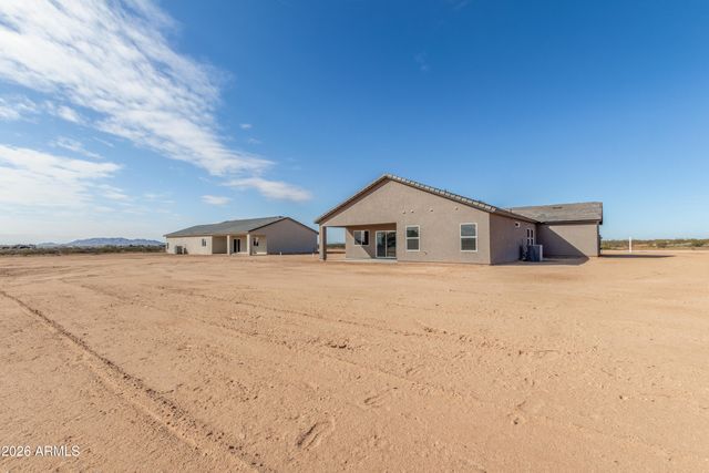 6043 N JESSIE Road, Casa Grande, AZ 85194