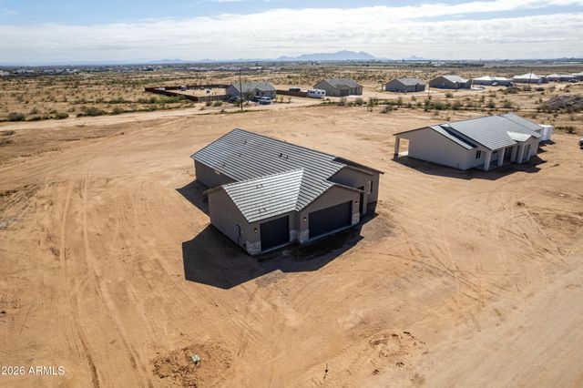 6043 N JESSIE Road, Casa Grande, AZ 85194
