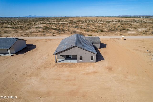 6043 N JESSIE Road, Casa Grande, AZ 85194