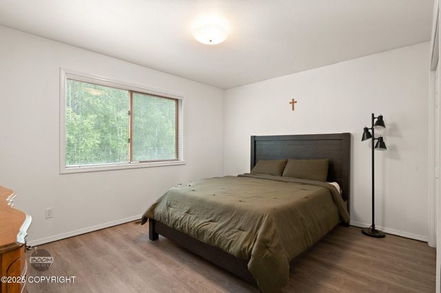 900 W Selina Lane, Wasilla, AK 99654