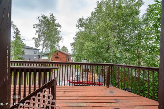 900 W Selina Lane, Wasilla, AK 99654