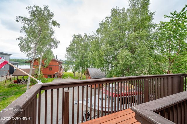 900 W Selina Lane, Wasilla, AK 99654