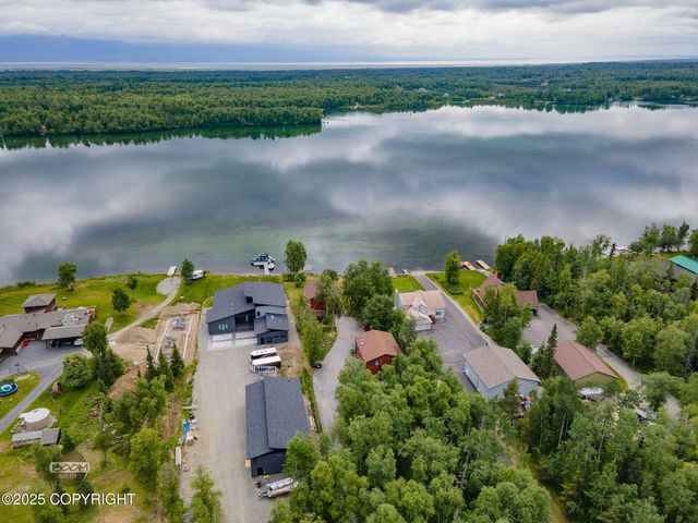 900 W Selina Lane, Wasilla, AK 99654