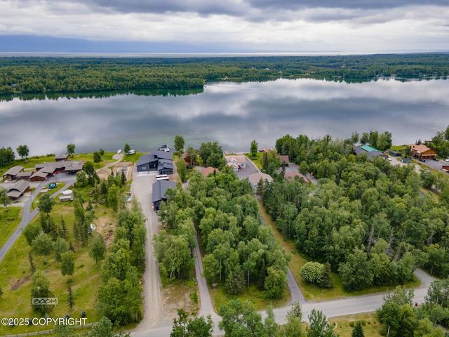 900 W Selina Lane, Wasilla, AK 99654
