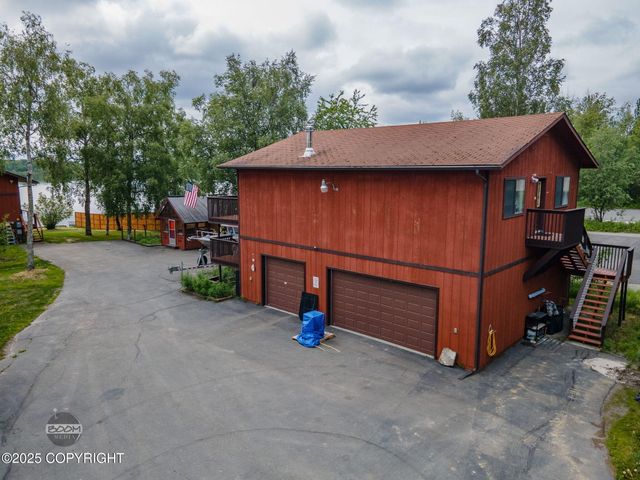 900 W Selina Lane, Wasilla, AK 99654