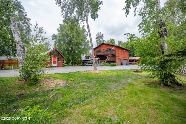 900 W Selina Lane, Wasilla, AK 99654