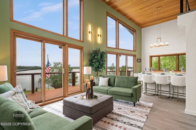 900 W Selina Lane, Wasilla, AK 99654