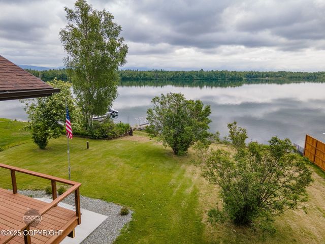 900 W Selina Lane, Wasilla, AK 99654