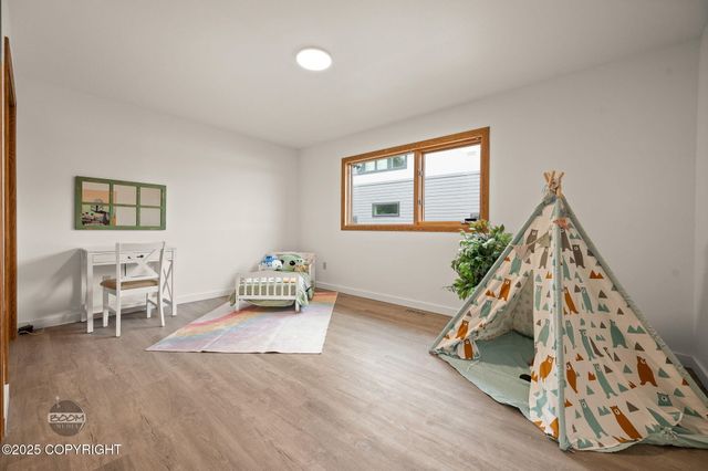 900 W Selina Lane, Wasilla, AK 99654