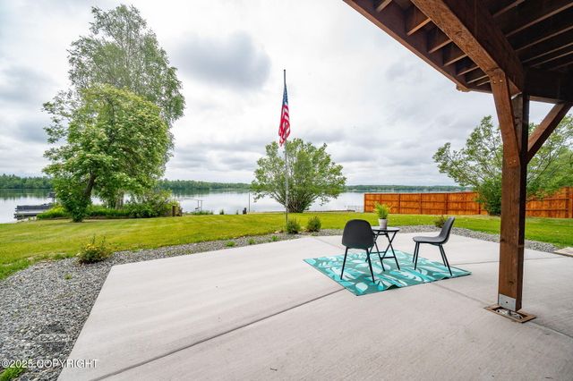 900 W Selina Lane, Wasilla, AK 99654