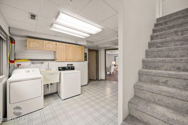 900 W Selina Lane, Wasilla, AK 99654