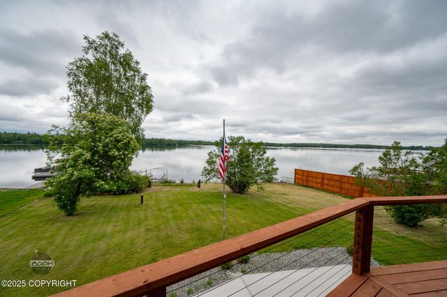 900 W Selina Lane, Wasilla, AK 99654