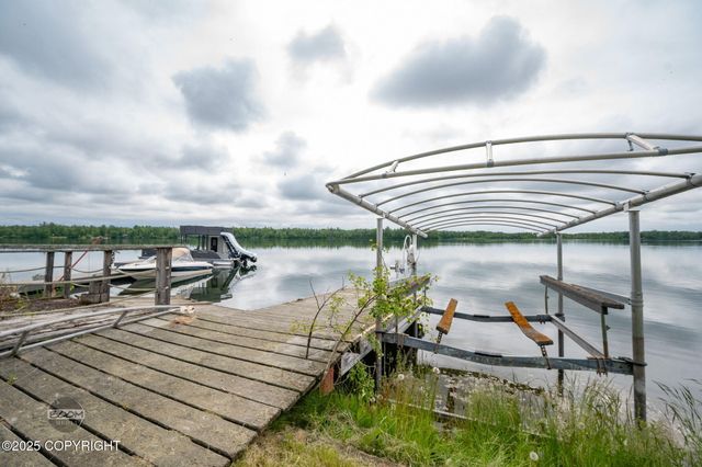 900 W Selina Lane, Wasilla, AK 99654