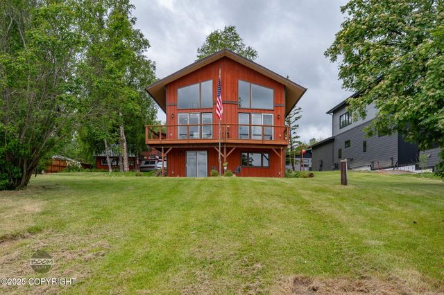 900 W Selina Lane, Wasilla, AK 99654