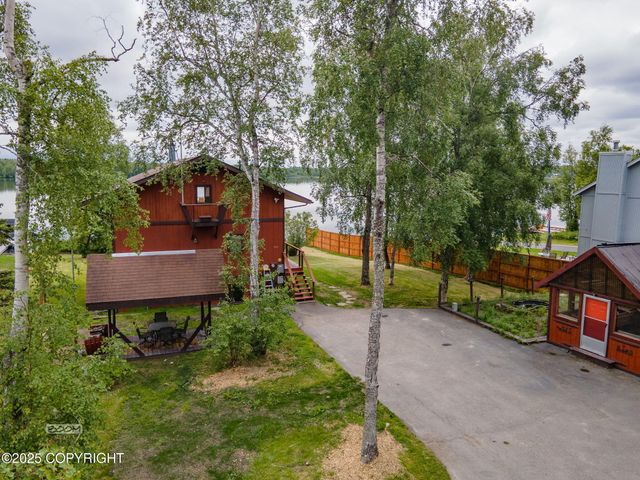 900 W Selina Lane, Wasilla, AK 99654
