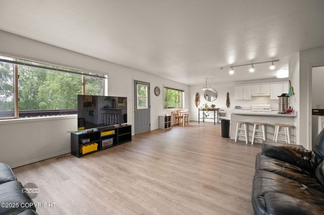 900 W Selina Lane, Wasilla, AK 99654
