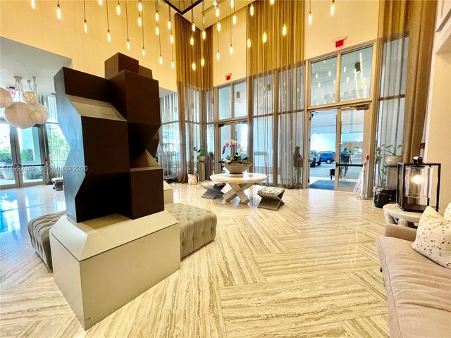 2900 NE 7th Ave 1103, Miami, FL 33137