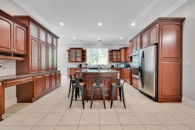 1010 Burton Drive NE, Atlanta, GA 30329