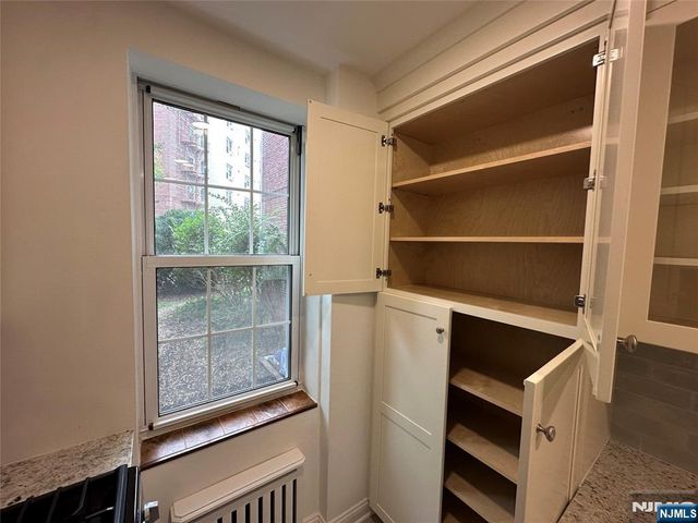 8450 Boulevard East 1F, North Bergen, NJ 07047