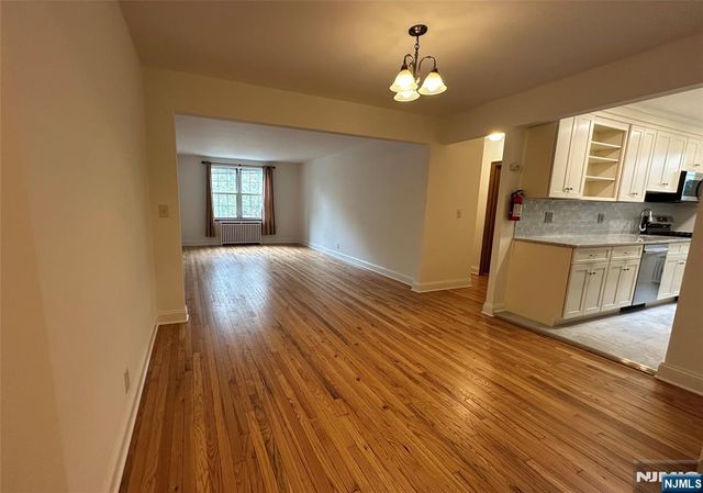 8450 Boulevard East 1F, North Bergen, NJ 07047