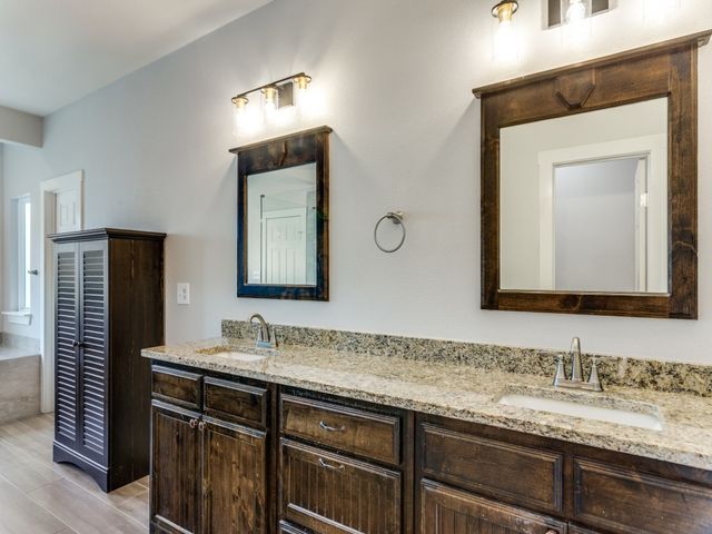 115 Kriston Lane, Springtown, TX 76082